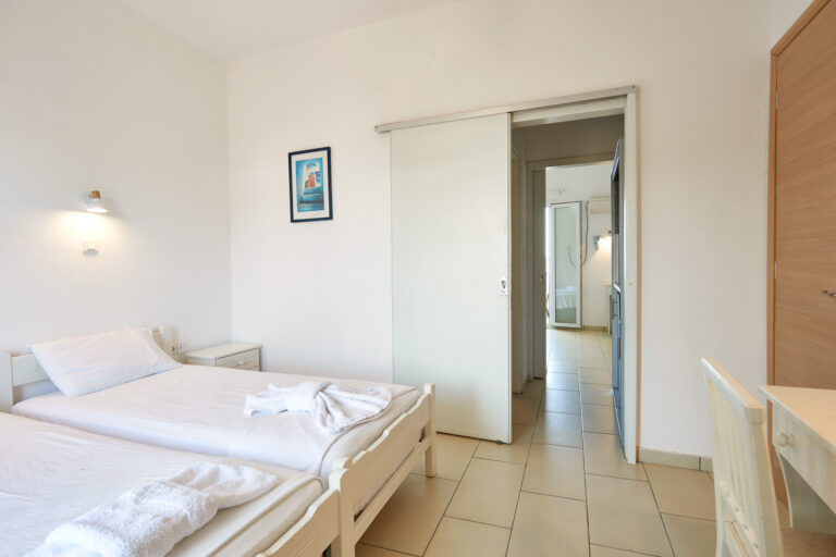 Galatis Hotel Rooms 6 0020